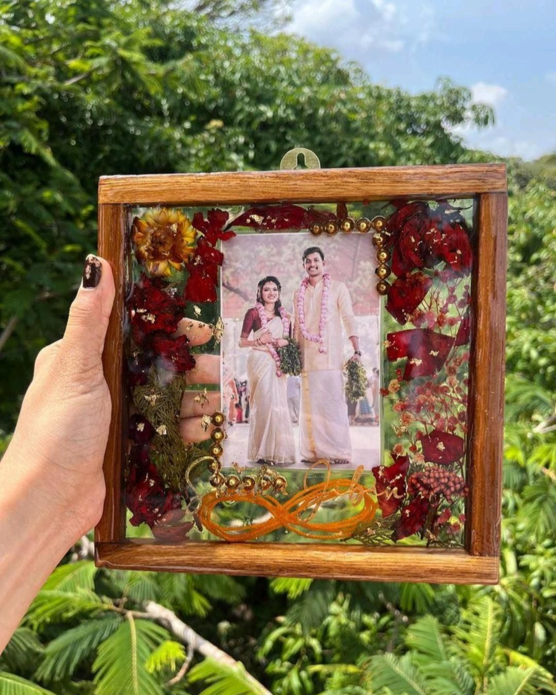 Varmala Preservation Resin Art - Teak Wood